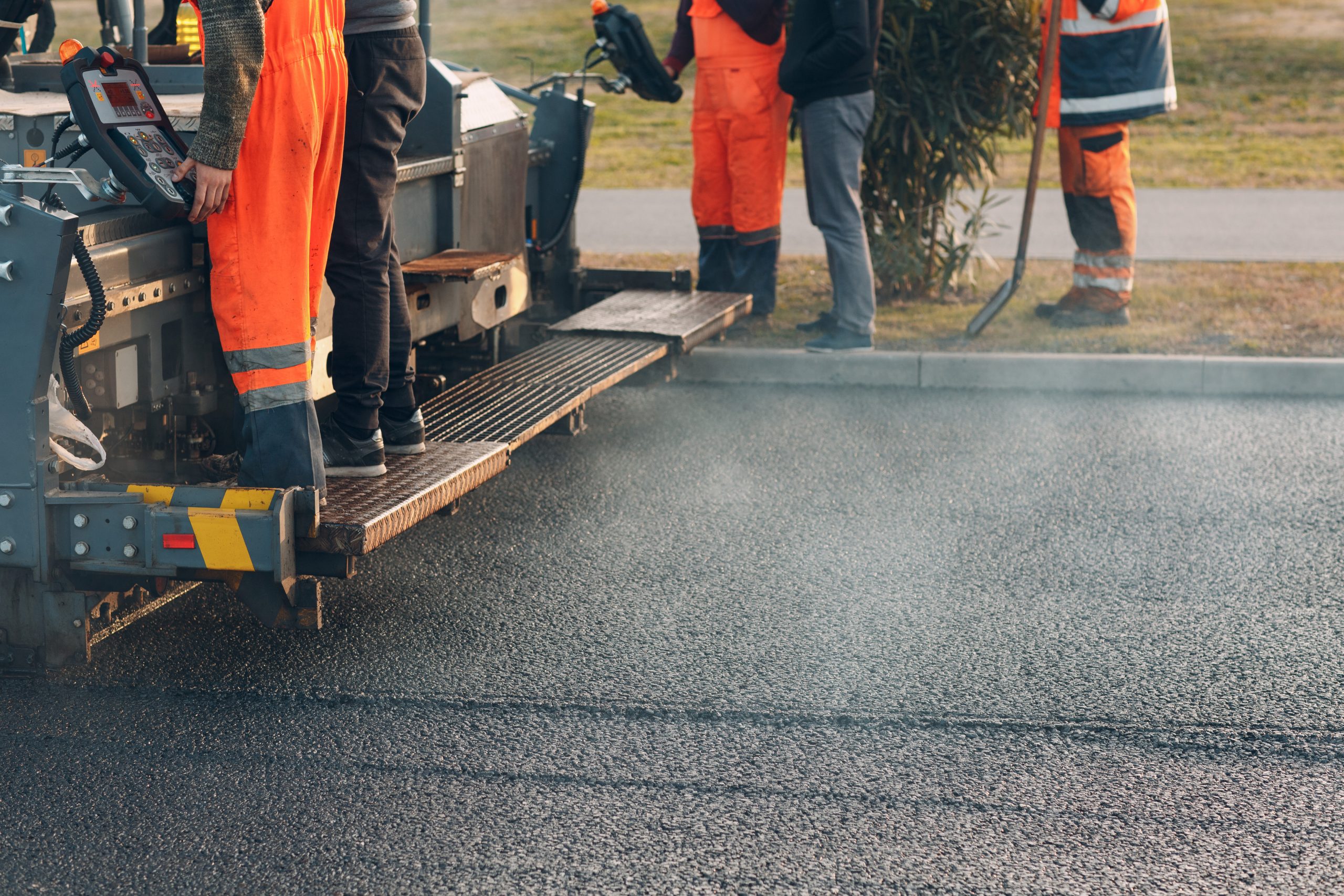 Commercial Asphalt Resurfacing