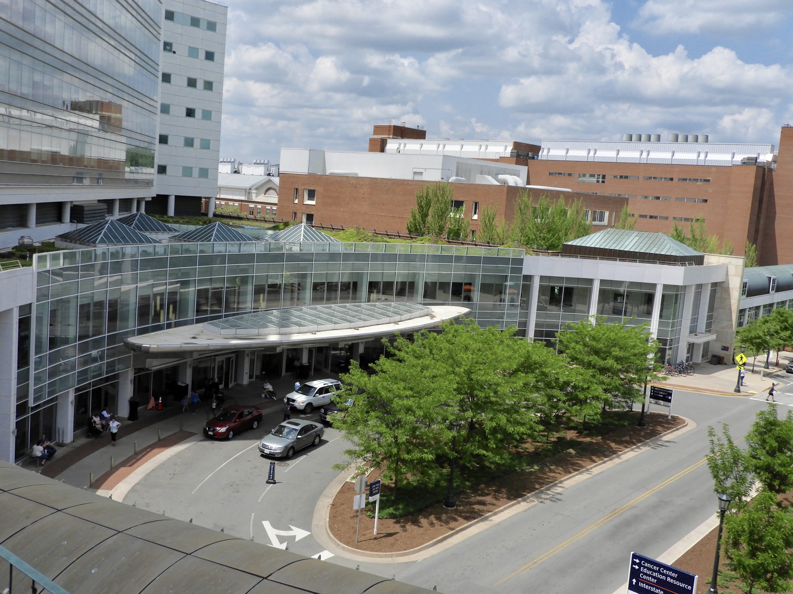 Commercial Asphalt Paving for Hospitals Commercial Asphalt Paving for Hospitals